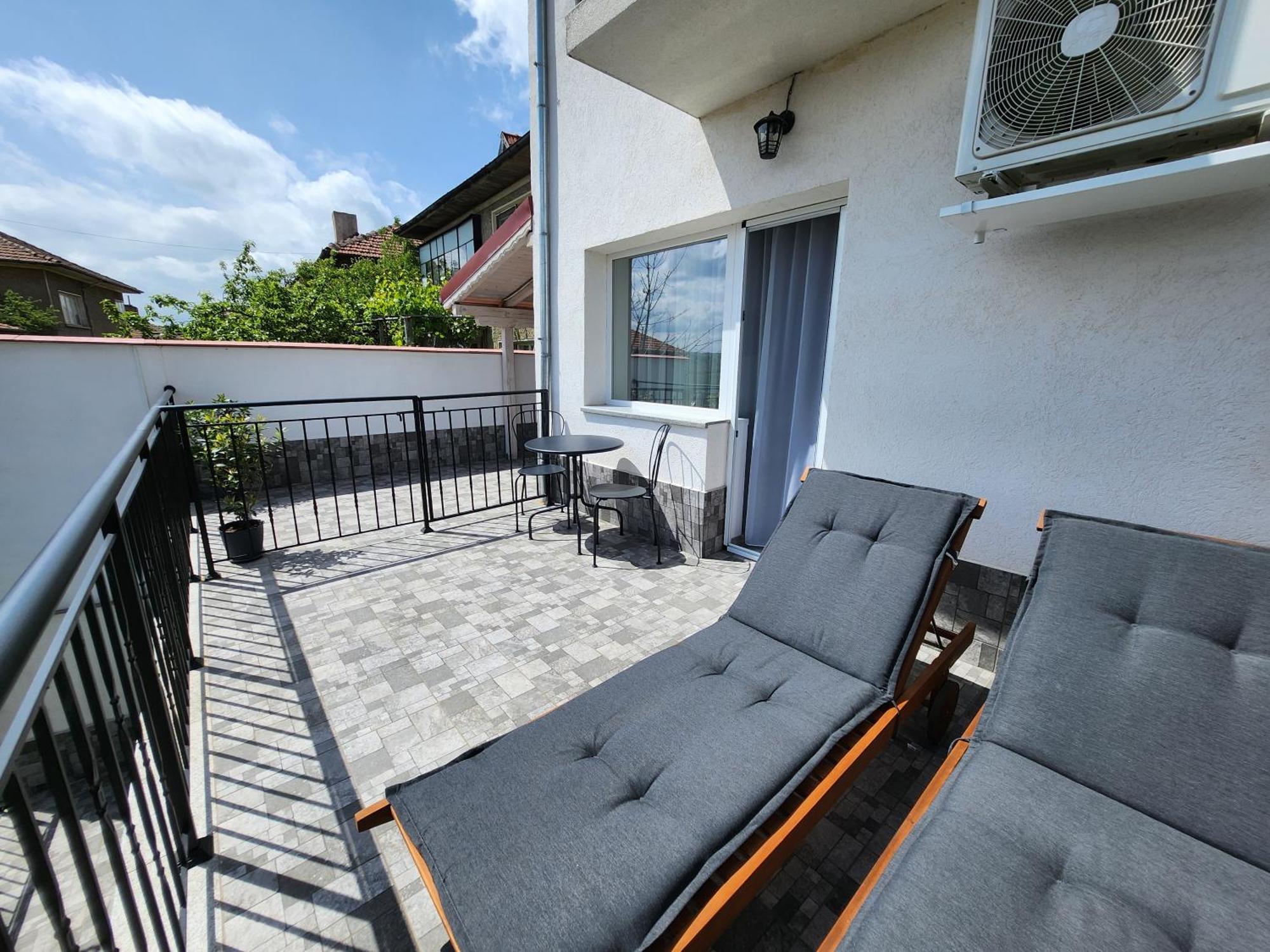 Panoramna - Guest Rooms Veliko Tarnovo Buitenkant foto